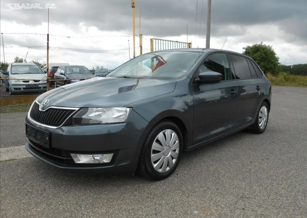 Škoda Rapid 1,2 63 kW KLIMA Historie benzín